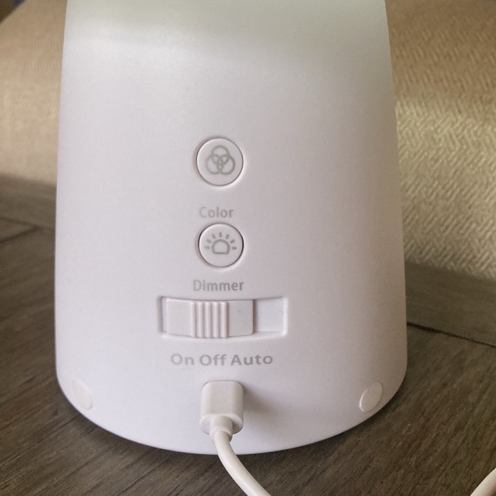 đ Color Changing LED Table Lamp ~ Night Lamp ~ Lantern ~ Unisex ~ All ages - Picture 11 of 16